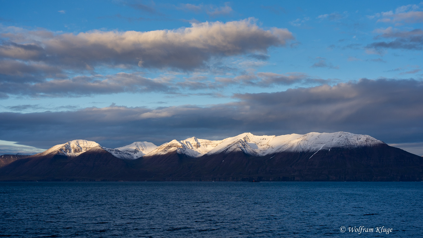 Blick über den Eyjafjördur